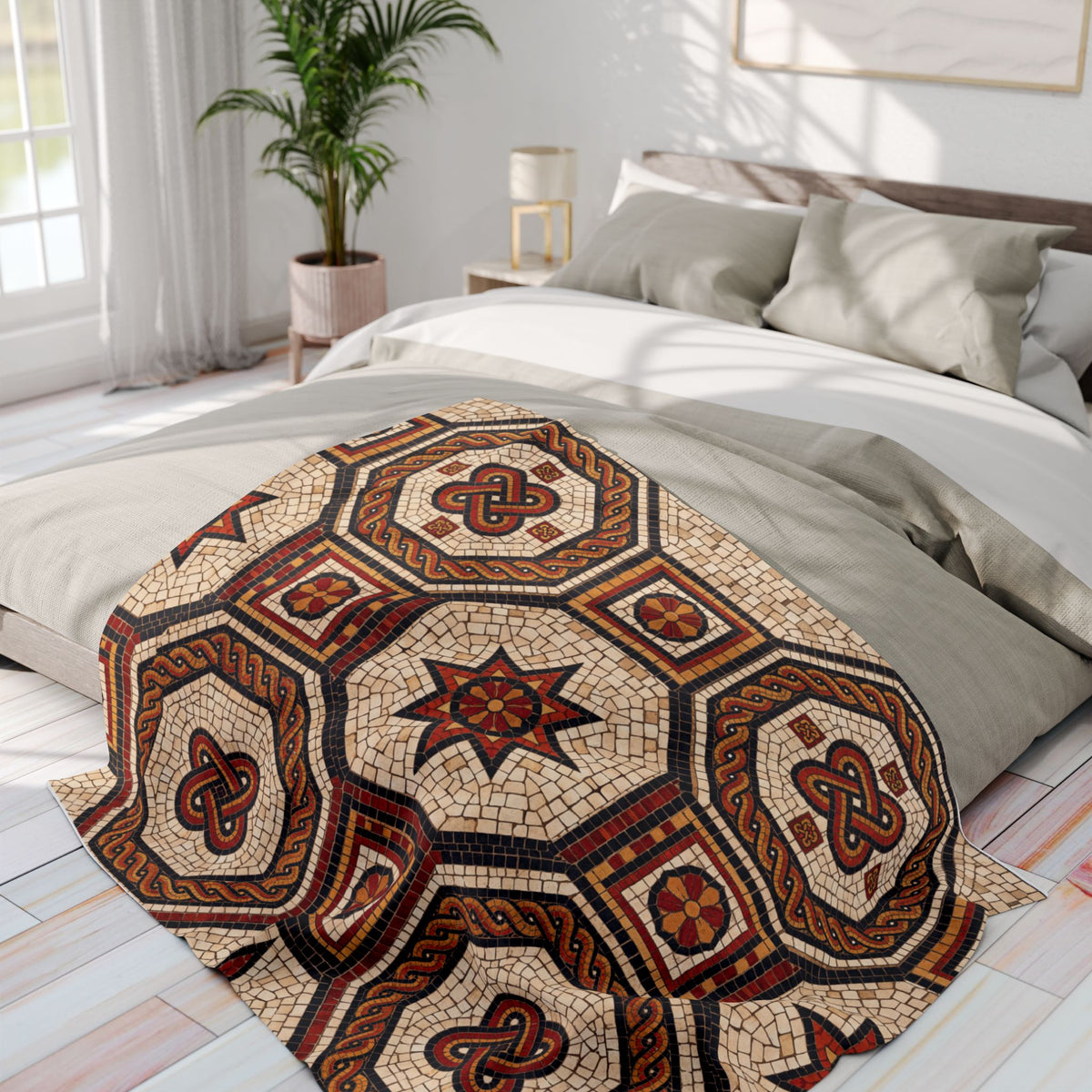 Roman Knot Mosaic Fleece Throw
