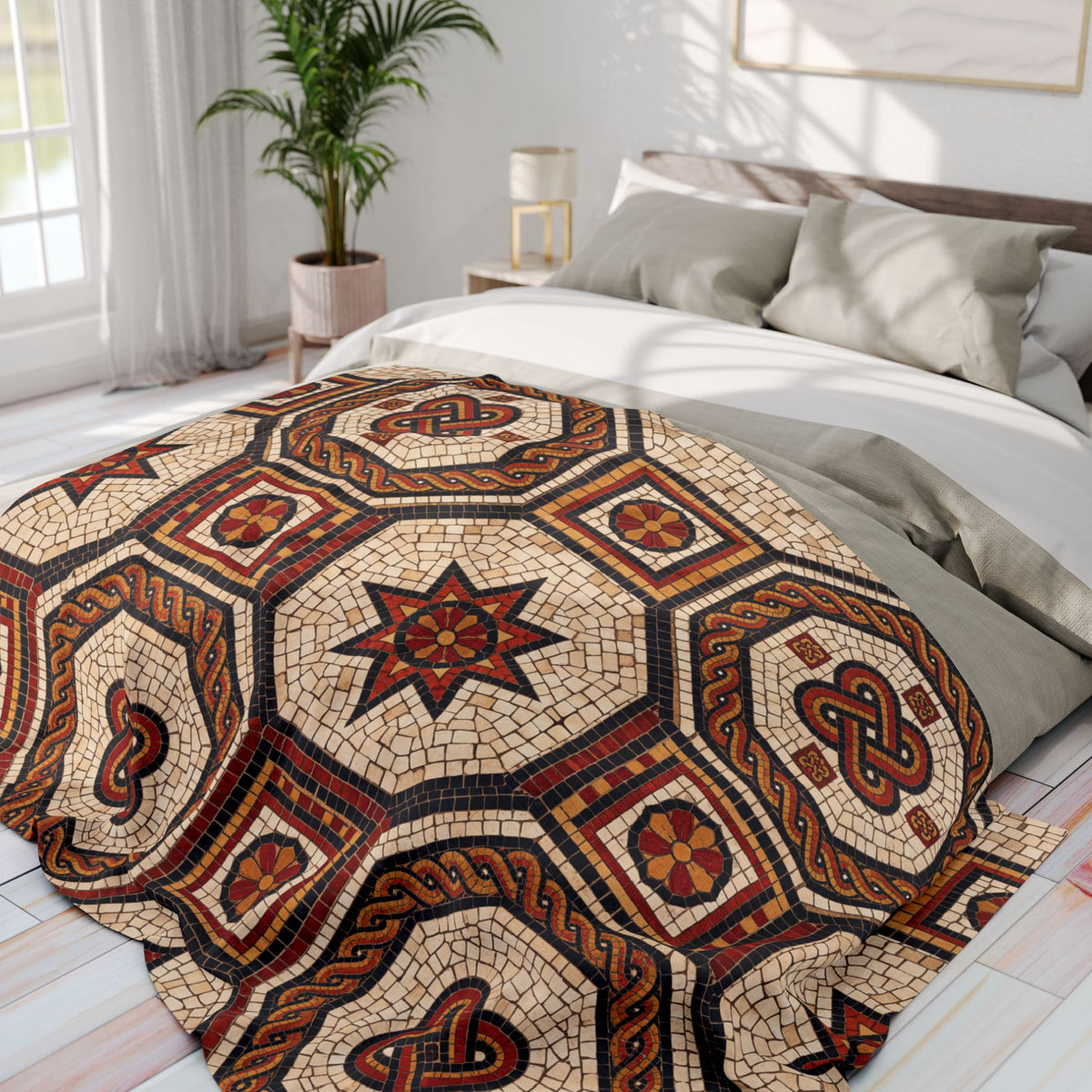Roman Knot Mosaic Fleece Throw